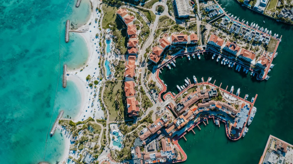 Vista aérea de Cap Cana y su marina, imagen de contexto